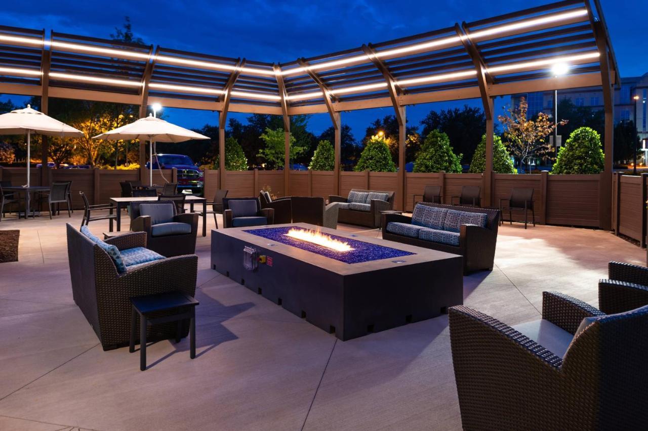 Residence Inn By Marriott Charlotte Northlake Esterno foto